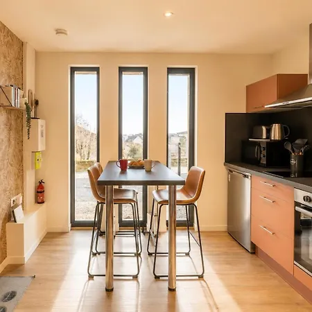 Appartement Cosy En Rez-de-jardin *